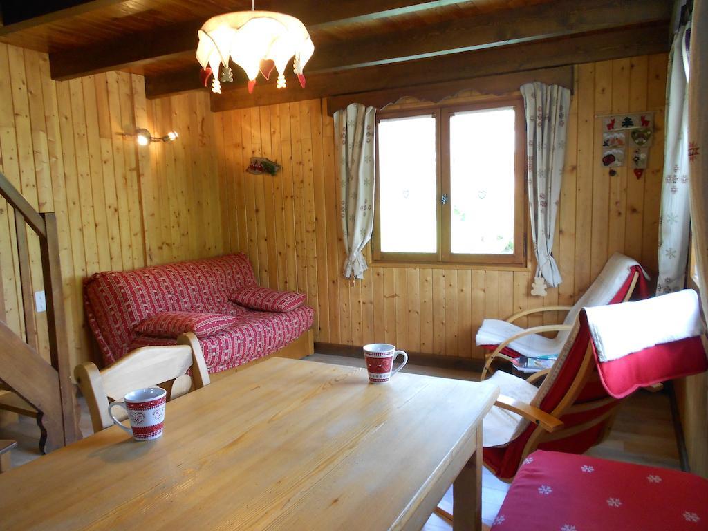 Chalets Savoie Les Chalets D'Heidi Notre-Dame-de-Bellecombe Oda fotoğraf